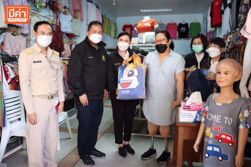 กระทรวงแรงงาน เยี่ยมผู้ประกันตนทุพพลภาพ จ.ชุมพร ได้รับเงินทดแทนรายเดือนตลอดชีพ