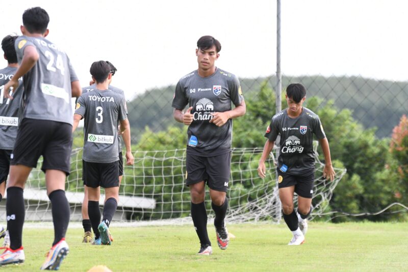 รายชื่อ 23 นักฟุตบอลทีมชาติไทย AFC U20 Asian Cup Uzbekistan 2023 รอบคัดเลือก รายชื่อ 23 นักฟุตบอลทีมชาติไทย U20 AFC Asian Cup Uzbekistan 2023 รอบคัดเลือก