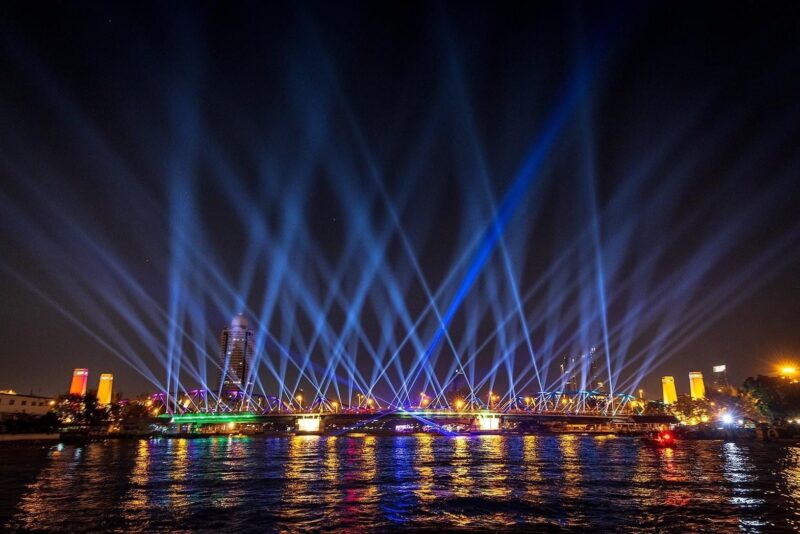งานประดับไฟ Vijit Chao Phraya จัดถึงวันไหน ?