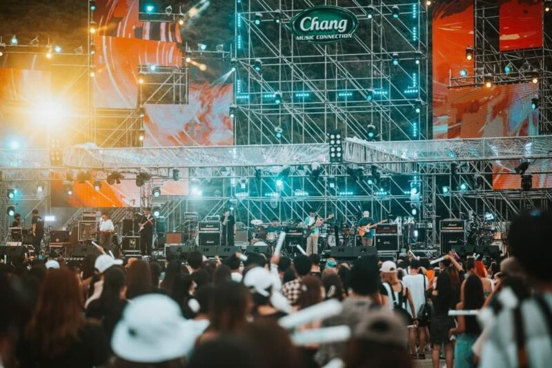 คอนเสิร์ต ริมผา 2023 ศิลปิน มีใครบ้าง ?