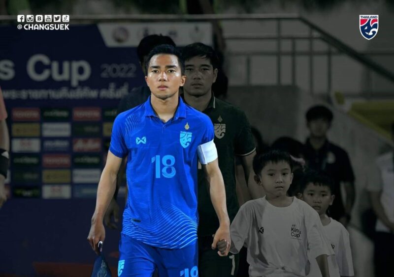 แต่งตั้ง เจ ชนาธิป เป็นกัปตันทีม ฟีฟ่า เดย์