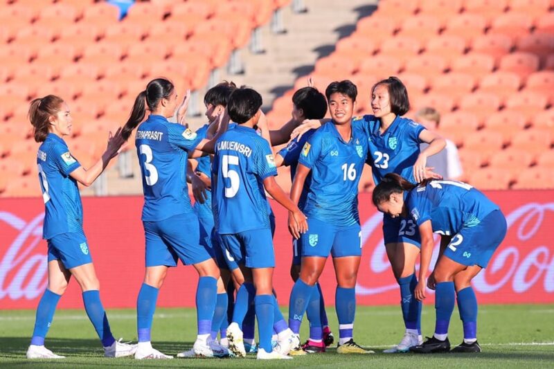 ถ่ายทอดสด ฟุตบอลหญิง โอลิมปิก 2024 สิงคโปร์ พบ ไทย 1 เม.ย. 66