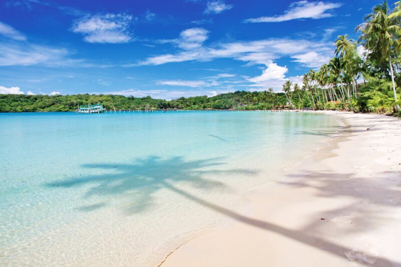 แจก 9 พิกัด ที่พักเกาะกูด เที่ยวฟิน รับลมร้อน สงกรานต์ 2566