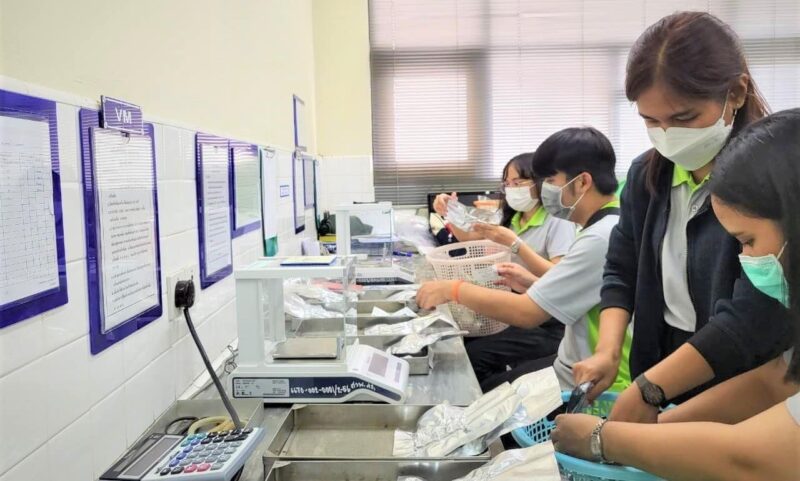 วศ.อว. จัดกิจกรรมทดสอบความชำนาญห้องปฏิบัติการสาขาเคมี: ทดสอบยางแท่ง (STR) ในกลุ่มประเทศอาเซียน