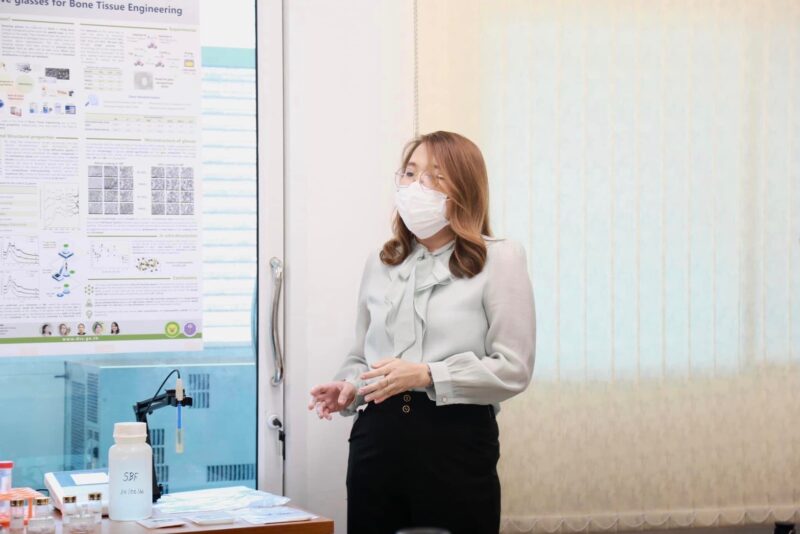 วศ.อว. จัดสัมมนาเชิงปฏิบัติการ หลักสูตร การควบคุมคุณภาพวัตถุดิบแก้ว เทคโนโลยีกระบวนการผลิตแก้ว และการทดสอบผลิตภัณฑ์แก้วตามมาตรฐาน สำหรับผู้ประกอบการในอุตสาหกรรมแก้วและกระจก