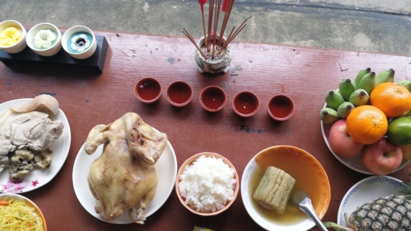 วันสารทจีน ไหว้อะไรบ้าง