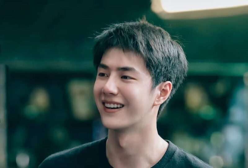 ประวัติ หวังอี้ป๋อ