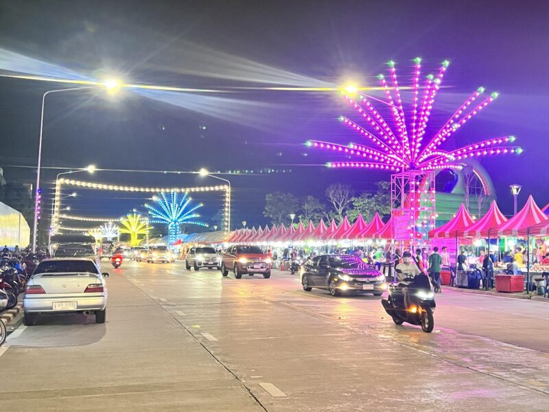 Chatuchak Night Walking Street จัดถึงวันไหน