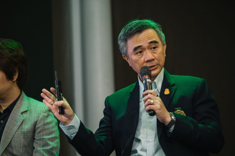สเปรย์นิโคตินทดแทน คืออะไร ?