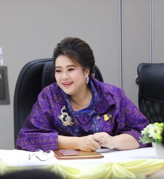 “ศุภมาส” สั่งการ “ทีม DSS” ลงพื้นที่ตรวจสอบคุณภาพน้ำสีชมพู คลองบางแพรก นนทบุรี หวั่นกระทบคุณภาพชีวิตประชาชน