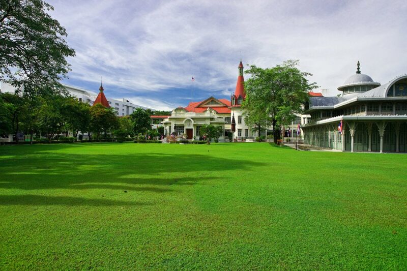 พระราชวังพญาไท เข้าชมกลางวัน 2567 ค่าเข้าเท่าไหร่ เปิดวันไหนบ้าง เช็กเลย!