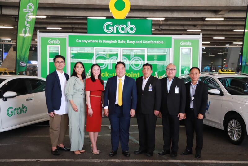 จุดรับส่ง แกร็บแท็กซี่ สนามบินสุวรรณภูมิ อยู่ตรงไหน ?
