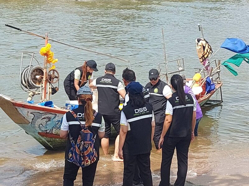 ด่วน ! รมว. “ศุภมาส” ส่ง “ทีม DSS” วศ.อว. ลงพื้นที่ระยอง ตรวจพิสูจน์น้ำเปลี่ยนสี หวั่นกระทบคุณภาพชีวิตประชาชนและระบบนิเวศทะเลไทย