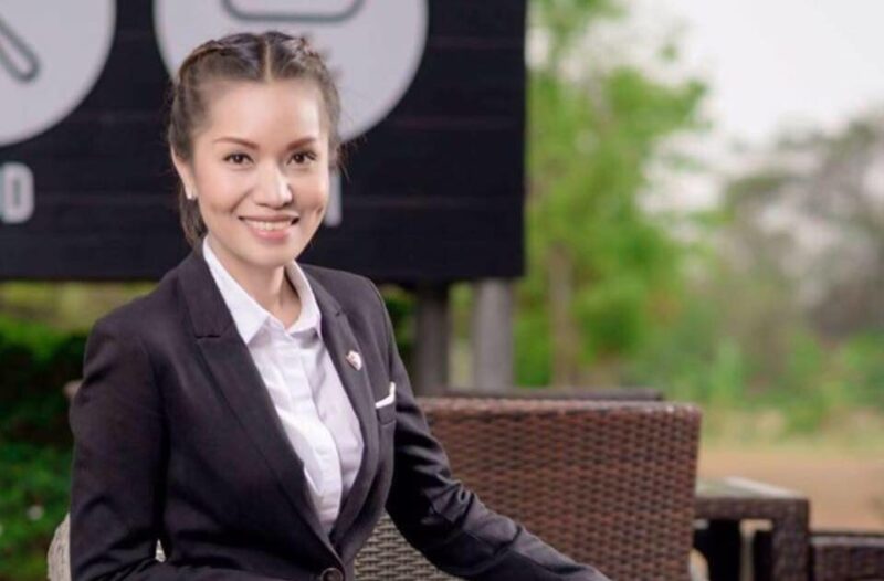 ประวัติ เปิ้ล ประภาภรณ์ เชยวัดเกาะ