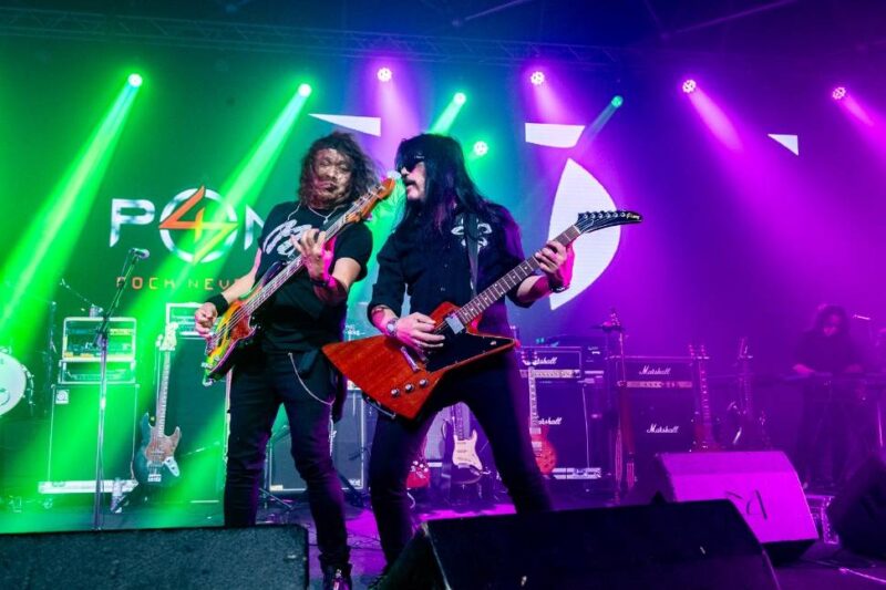 “Pong 47 ปี Rock Never Dies” ครั้งแรก!! ของ“โป่ง ปฐมพงศ์” กับเรื่องราวและมิตรภาพบนเส้นทางสายดนตรีตลอด 47 ปีการกลับมารวมตัวของ 6 วง และ 8 มือกีตาร์ระดับพระกาฬบนเวทีเดียวกันอย่างยิ่งใหญ่