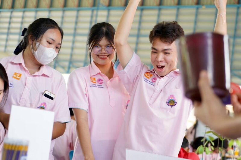 กรมวิทย์ฯ บริการ ยกขบวนคาราวานวิทยาศาสตร์ อว. สร้างแรงบันดาลใจด้านวิทยาศาสตร์แก่เยาวชนสู่ความยั่งยืน เฉลิมพระเกียรติพระบาทสมเด็จพระเจ้าอยู่หัว เนื่องในโอกาสมหามงคลเฉลิมพระชนมพรรษา 6 รอบ