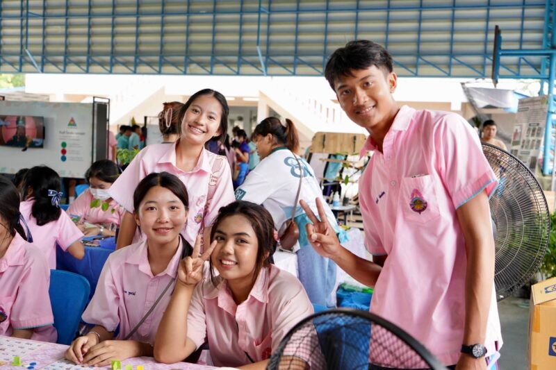 กรมวิทย์ฯ บริการ ยกขบวนคาราวานวิทยาศาสตร์ อว. สร้างแรงบันดาลใจด้านวิทยาศาสตร์แก่เยาวชนสู่ความยั่งยืน เฉลิมพระเกียรติพระบาทสมเด็จพระเจ้าอยู่หัว เนื่องในโอกาสมหามงคลเฉลิมพระชนมพรรษา 6 รอบ