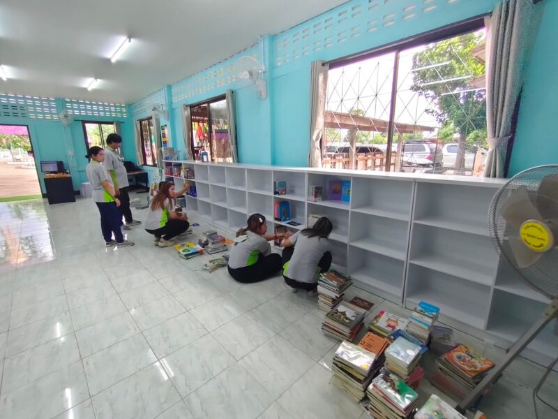 วศ.อว. ร่วมกับ กฟภ. เสริมห้องสมุดแหล่งการเรียนรู้อนุรักษ์พลังงานและสิ่งแวดล้อม รร.บ้านป่าซาง จ.ลำพูน