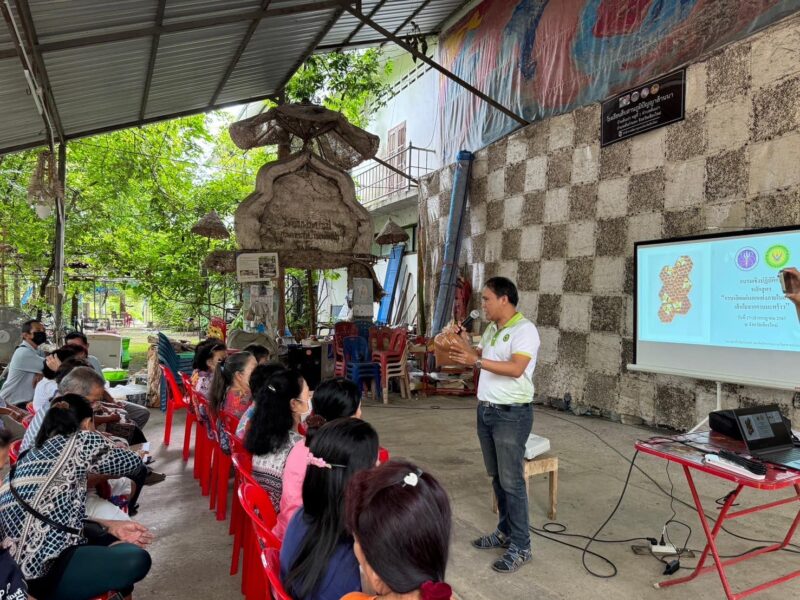 กรมวิทย์ฯบริการ ลงพื้นที่จังหวัดเชียงใหม่ จัดฝึกอบรมเชิงปฏิบัติการหลักสูตร “การผลิตแผ่นตกแต่งภายในอาคารด้วยเส้นใยจากกาบมะพร้าว” สร้างรายได้แก่ชุมชน เพิ่มมูลค่าให้วัสดุเหลือทิ้งทางการเกษตร