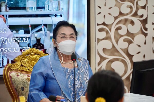 กรมวิทย์ฯ บริการ จับมือ มหาวิทยาลัยเชียงใหม่ และ มหาวิทยาลัยราชภัฏบุรีรัมย์ ขานรับนโยบายรัฐมนตรี อว. “ศุภมาส” เดินหน้าพัฒนาห้องปฏิบัติการสู่การเป็นเครือข่ายศูนย์วิทยาศาสตร์บริการร่วม อว. รองรับการให้บริการทดสอบผลิตภัณฑ์ที่ได้มาตรฐานในพื้นที่ภาคเหนือตอนบน และภาคตะวันออกเฉียงเหนือตอนล่าง