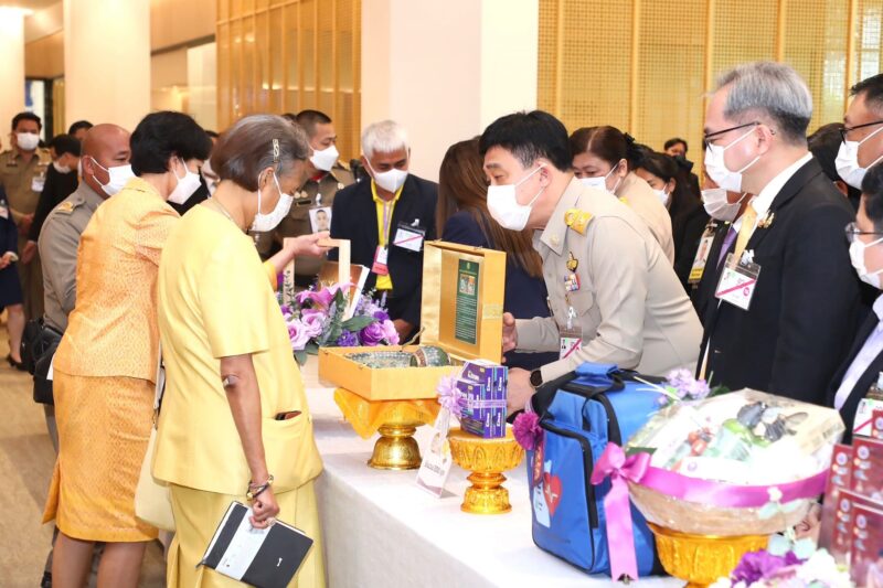 กรมสมเด็จพระเทพรัตนราชสุดาฯ ทรงเปิดงาน “อว.แฟร์ : SCI POWER FOR FUTURE THAILAND” อธิบดี วศ. ร่วมรับเสด็จ พร้อมทูลเกล้าฯ ถวายชุดเครื่องเบญจรงค์เนื้อดินอัตลักษณ์จังหวัดลำปาง ณ ศูนย์การประชุมแห่งชาติสิริกิติ์