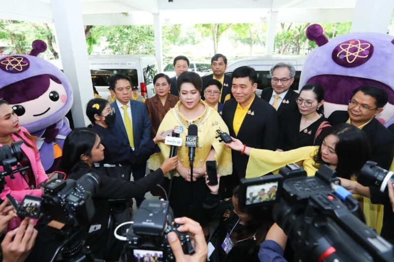 "ศุภมาส" เปิดตัว “ศูนย์ปฏิบัติการผู้พันวิทย์ อว.” ผนึกกำลังหน่วยงานในสังกัดหนุนองค์ความรู้วิทยาศาสตร์และเทคโนโลยี ยกระดับคุณภาพชีวิตประชาชนพร้อมขยายเครือข่ายครอบคลุมพื้นที่ทั่วประเทศ
