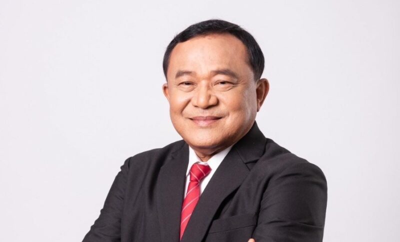 รู้จัก ชาญ พวงเพ็ชร์