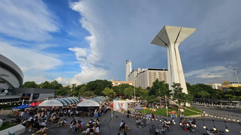 เชียงรากมาร์เก็ต ตลาดนัด ใน ม.ธรรมศาสตร์ รังสิต เปิดวันไหน กี่โมง