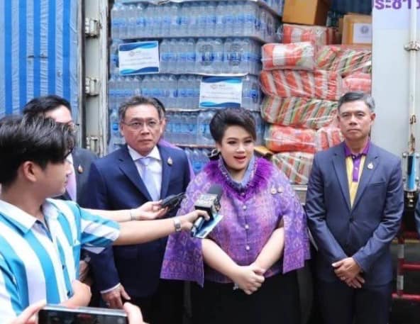 รัฐมนตรี "ศุภมาส" ห่วงใยประชาชนพื้นที่น้ำท่วมเชียงราย ส่งทีมผู้บริหาร พร้อมหน่วยปฏิบัติการผู้พันวิทย์ อว. ลงพื้นที่ช่วยเหลือประชาชน พร้อมสิ่งของเครื่องใช้ อาหารแห้งและเวชภัณฑ์