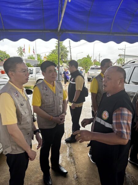 รัฐมนตรี "ศุภมาส" ห่วงใยประชาชนพื้นที่น้ำท่วมเชียงราย ส่งทีมผู้บริหาร พร้อมหน่วยปฏิบัติการผู้พันวิทย์ อว. ลงพื้นที่ช่วยเหลือประชาชน พร้อมสิ่งของเครื่องใช้ อาหารแห้งและเวชภัณฑ์