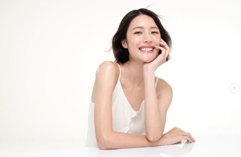 รู้จัก หลิน มชณต หลังทำถึง เดินแบบชุดซีทรู บนรันเวย์ ELLE Fashion Week 2024