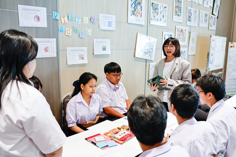 เยาวชนร่วมกิจกรรม Vision Board วางเป้าหมายชีวิตด้านสุขภาพ ตัวเอง และการเรียน ผ่านงานศิลปะ เพื่อระบายความเครียดและสร้างกำลังใจ