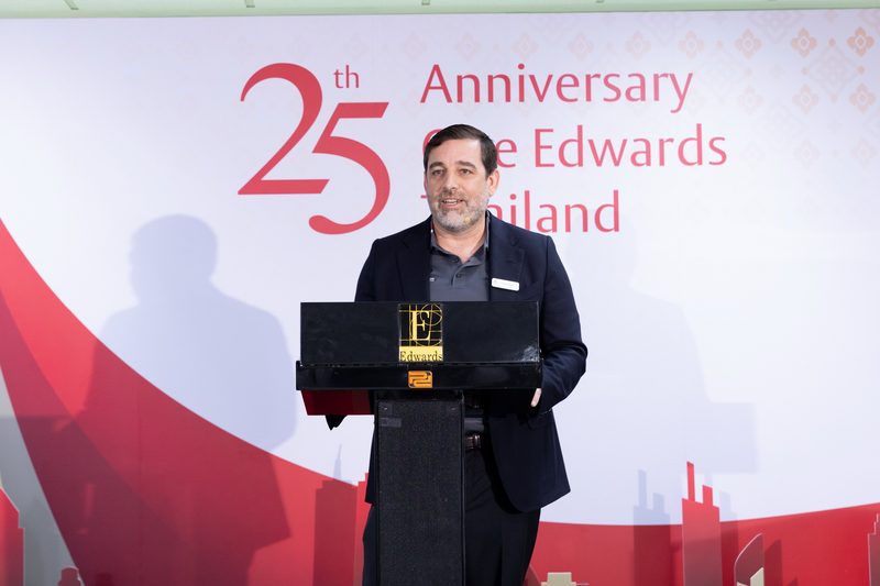 Mr. Aaron Rangel รองประธานอาวุโสฝ่ายกลยุทธ์และกิจการสาธารณะ ภูมิภาคญี่ปุ่นและเอเชียแปซิฟิก (JAPAC) Edwards Lifesciences